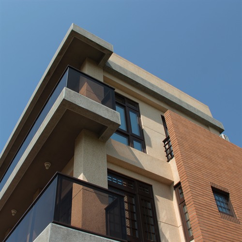 House L